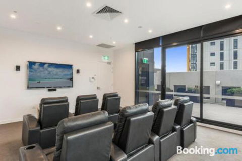 Habitat Complex - Brisbane Tourism 4