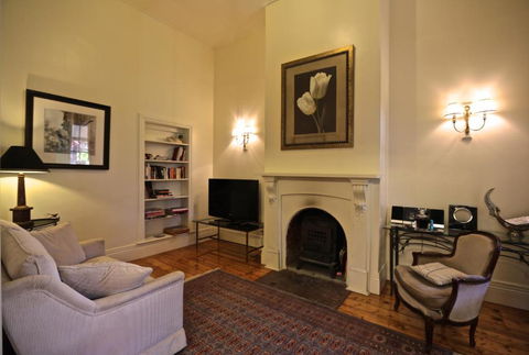 Saint Agnes Homestead - Tourism Brisbane 5