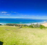 Penguinshead - Brisbane Tourism