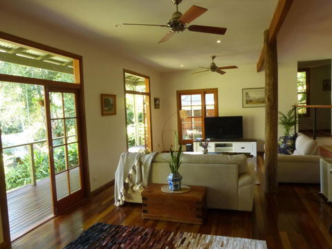 Magnolia Cottage - Tourism Brisbane 6