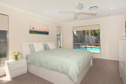 Palm 95 Modern 4 BDRM Home With Pool - Tourism Brisbane 5