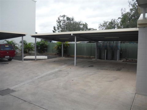 Units 37 On St. Francis Drive - Brisbane 4u 3