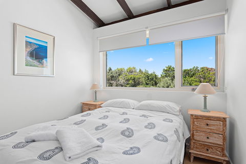 Pearl By The Sea - Tourism Brisbane 4