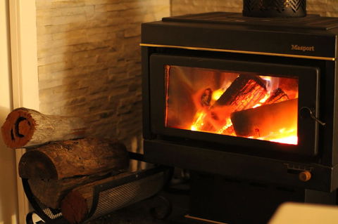 Canguri Boutique Farmstay Cottage - Tourism Brisbane 3