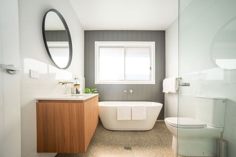 Kirsten Accommodation Parkes - Tourism Brisbane 4