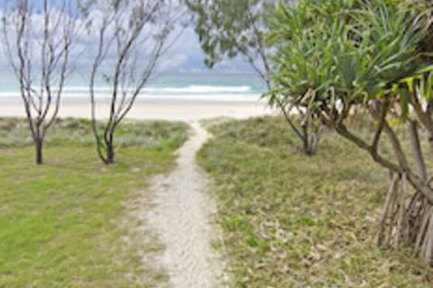 Sentosa At Tugun Beachfront Holiday Home - Tourism Brisbane 3
