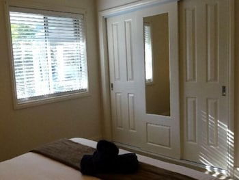 Ironbark - Deluxe Family Townhouse - Tourism Brisbane 2