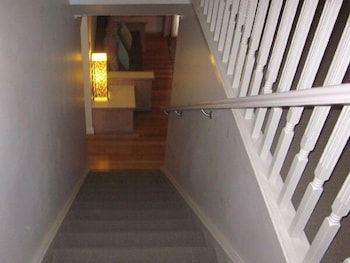 Ironbark - Deluxe Family Townhouse - Tourism Brisbane 0