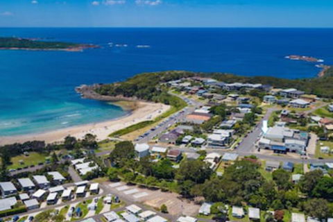 Blue View At Fingal Bay - Tourism Brisbane 0