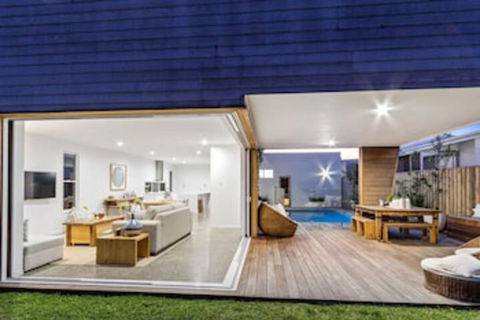 Luxe House Tweed Coast Holidays Ã‚ - Tourism Brisbane 0