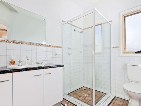 Through The Looking Glass - Tourism Brisbane 5