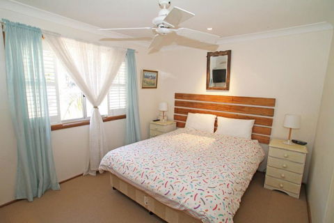 Beach & Bush Getaway - Tourism Brisbane 1