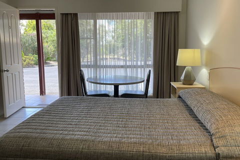 Crows Nest Motel - Brisbane Tourism 7