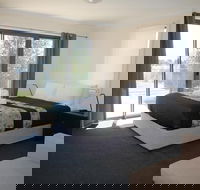Poley Cow Studio - Brisbane Tourism