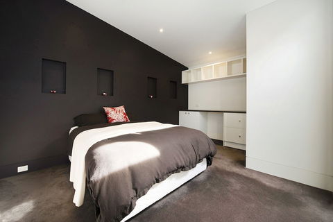 Summoner Seascape - Tourism Brisbane 4