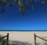 A Deluxe Swim Up Drift Apartments South - Tourism Brisbane