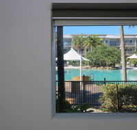 Lagoon Pool 2 Bedroom Spa Suite - Tourism Brisbane