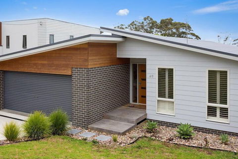 Sapphire Shores At Pambula Beach - Tourism Brisbane 1