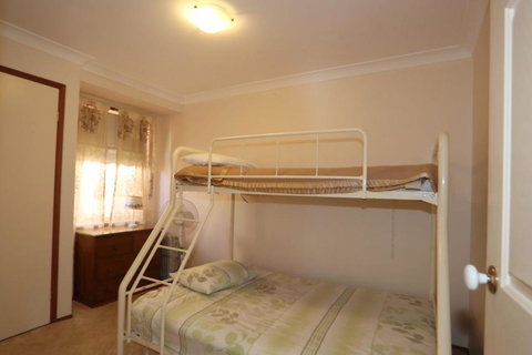 Fishermans Delight Waterfront - Tourism Brisbane 6