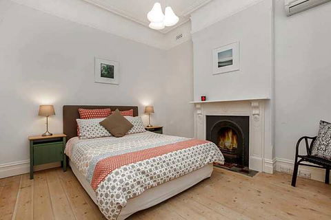 Stylish Manly Beach House Moments From Beach - Tourism Brisbane 0