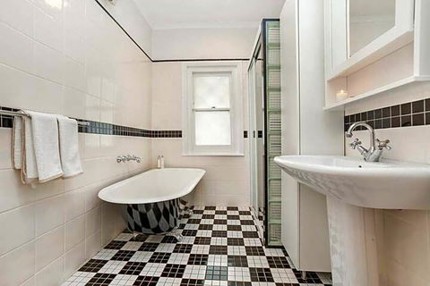 Stylish Manly Beach House Moments From Beach - Tourism Brisbane 2