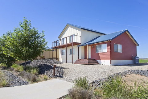Twynam House - Jindabyne - Brisbane Tourism 3