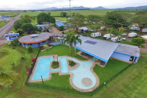 August Moon Caravan Park - Tourism Brisbane 0
