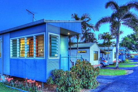 August Moon Caravan Park - Tourism Brisbane 4