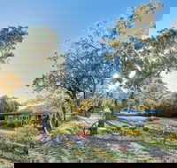 A Stanthorpe Getaway - Brisbane Tourism