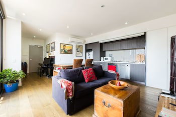TALIA, 1BDR Carlton Apartment - Brisbane 4u 0