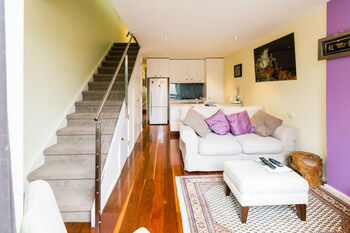 ALEXANDER, 2BDR South Melbourne House - Tourism Brisbane 0