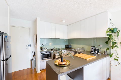 ISAAC, 1BDR South Melbourne Apartment - Tourism Brisbane 3