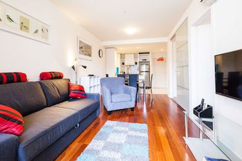 WESLEY, 2BDR Carlton Apartment - Tourism Brisbane 1