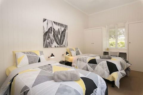 Tallywood 4 Bedroom - Tourism Brisbane 6