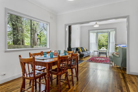 Ambrose Cottage Front Apt - Tourism Brisbane 0