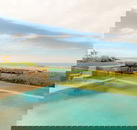 Absolute Beachfront Holiday House - Brisbane Tourism