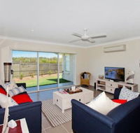 SALTY PAUSE at BONDI HOUSE - Tourism Brisbane