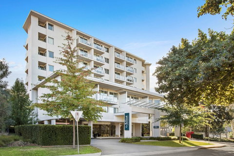 Adina Serviced Apartments Canberra Dickson - Tourism Brisbane 1