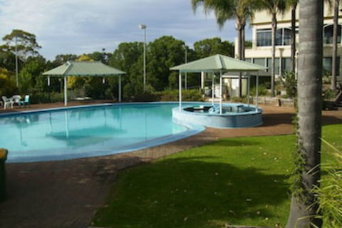 Lakeview Villa's - Brisbane Tourism 0