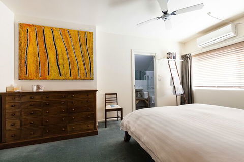 KELLY, 3BDR Northcote House - Brisbane 4u 5