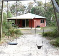 Wrenwood Chalets - Brisbane Tourism