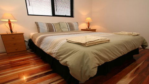 Glenaire Apartments At Meredith - Tourism Brisbane 2