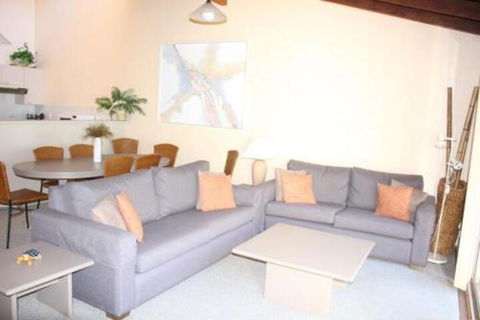 Coastal Retreat Unit 3 - Tourism Brisbane 7