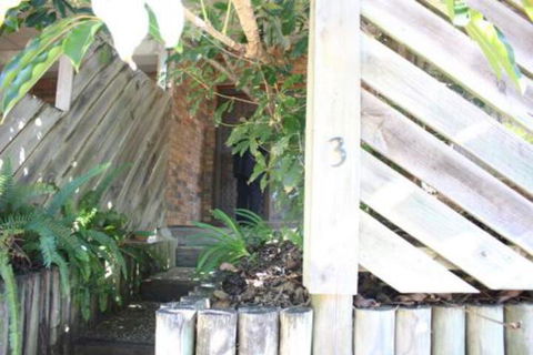 Coastal Retreat Unit 3 - Tourism Brisbane 2