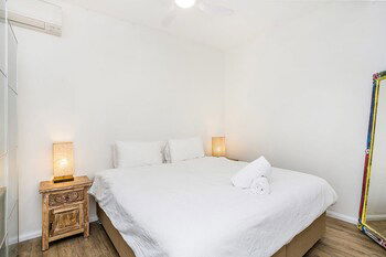 Half Moon Cottage - Brisbane Tourism 2