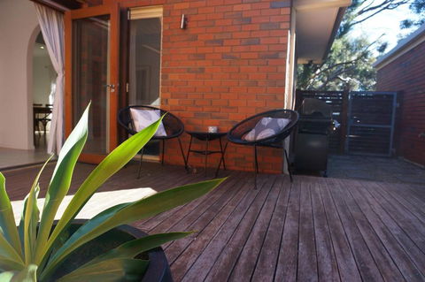 Tussock Sands - Tourism Brisbane 5