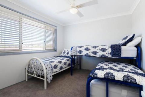 Rocky Pt Rd 83A Fingal Bay - Tourism Brisbane 3