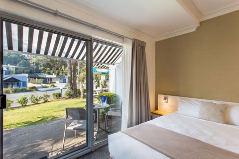 Blueys Motel - Tourism Brisbane 6
