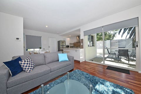 Stylish Apartment Near Perth City 2210 - Tourism Brisbane 1