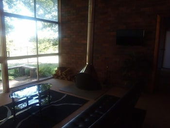 Guyra Summit Caravan Park - Tourism Brisbane 1